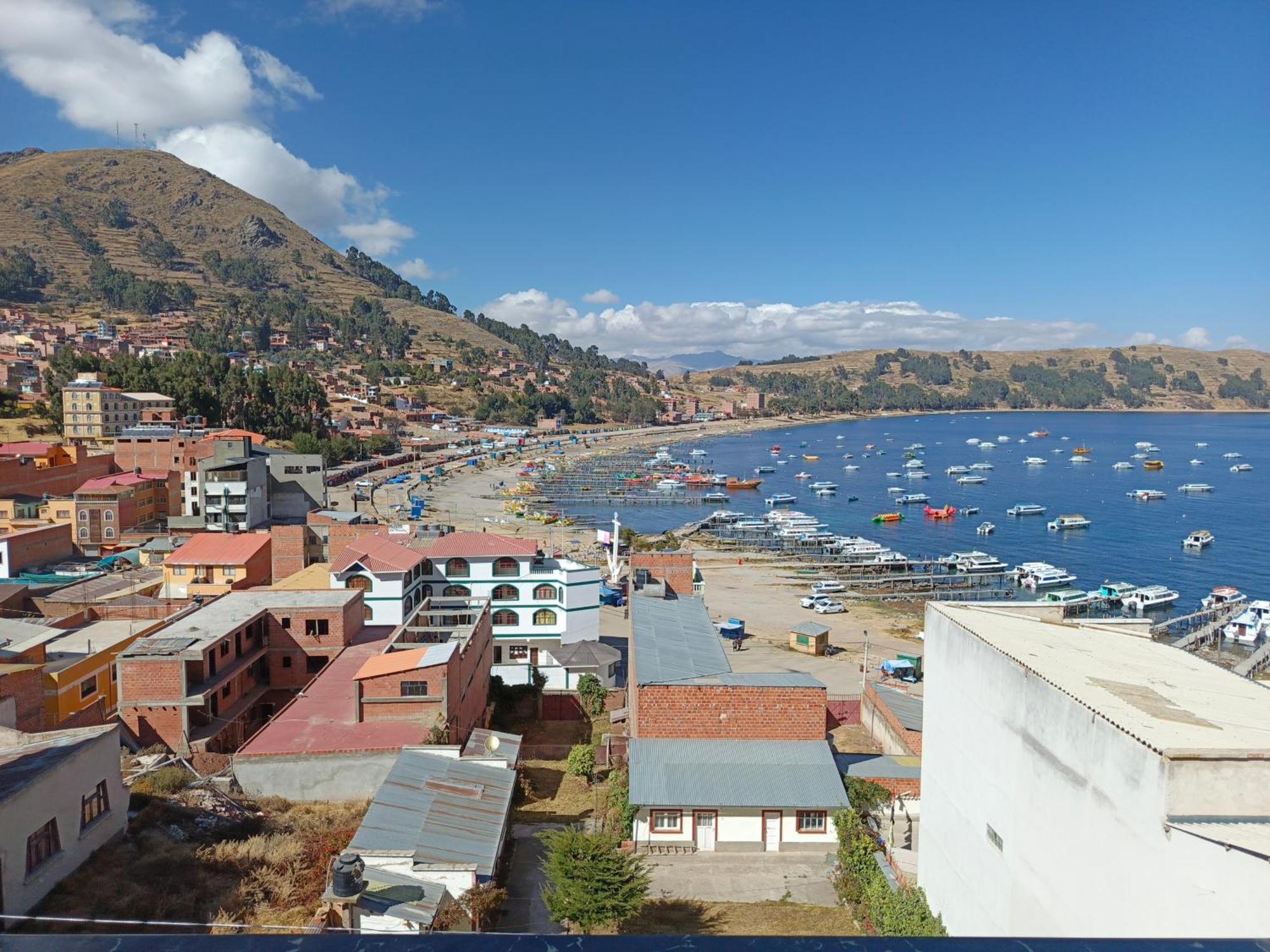 Estrella Del Lago Copacabana  Eksteriør bilde